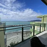 Ξενοδοχείο με διαμερίσματα Gli Scogli Luxury Chiavari