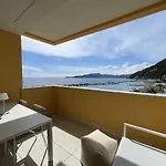 Gli Scogli Luxury Ξενοδοχείο με διαμερίσματα 5*