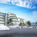 Gli Scogli Luxury Ξενοδοχείο με διαμερίσματα 5*