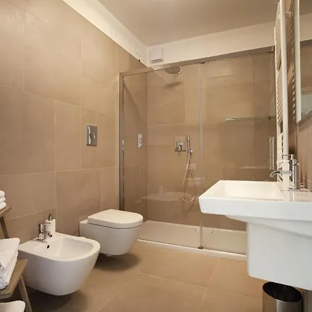 Gli Scogli Luxury Hotel apartamentowy Chiavari