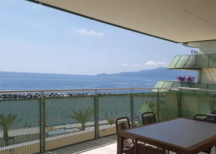 Lejlighedshotel Gli Scogli Luxury
