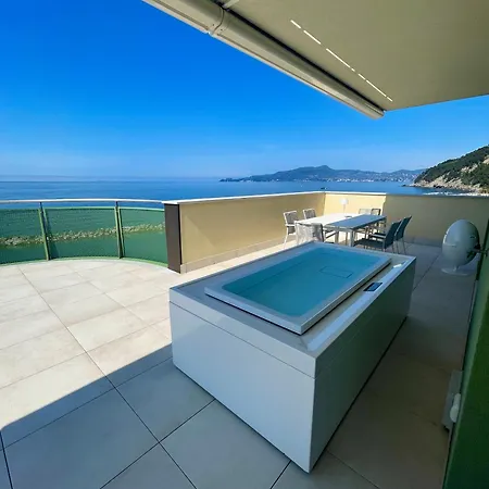 Gli Scogli Luxury Aparthotel Chiavari