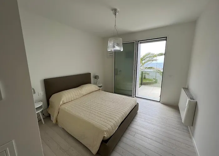 Gli Scogli Luxury 公寓式酒店 5*