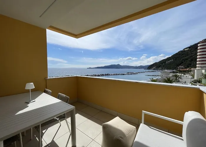 Gli Scogli Luxury 公寓式酒店 5*